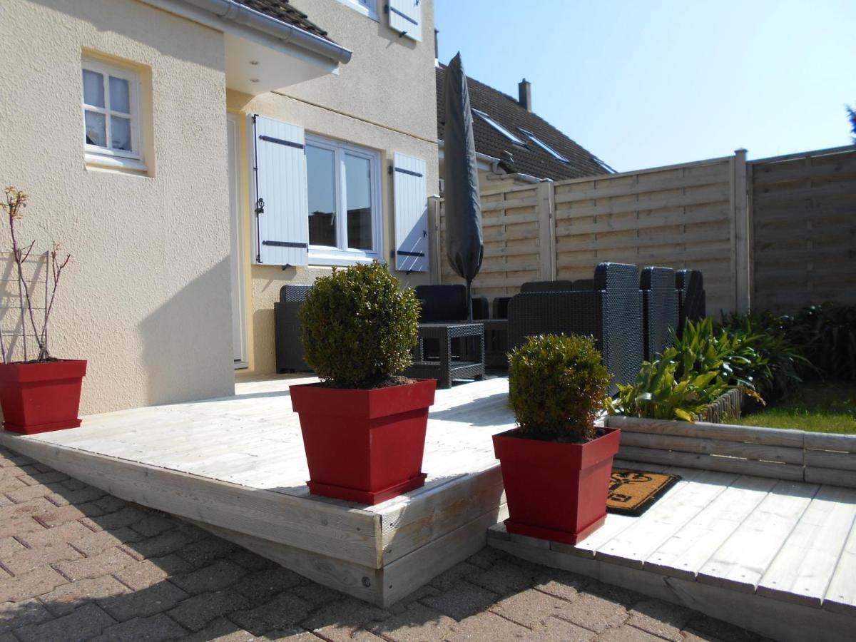 Gite De Eric Et Rose Bernières-sur-Mer Kültér fotó